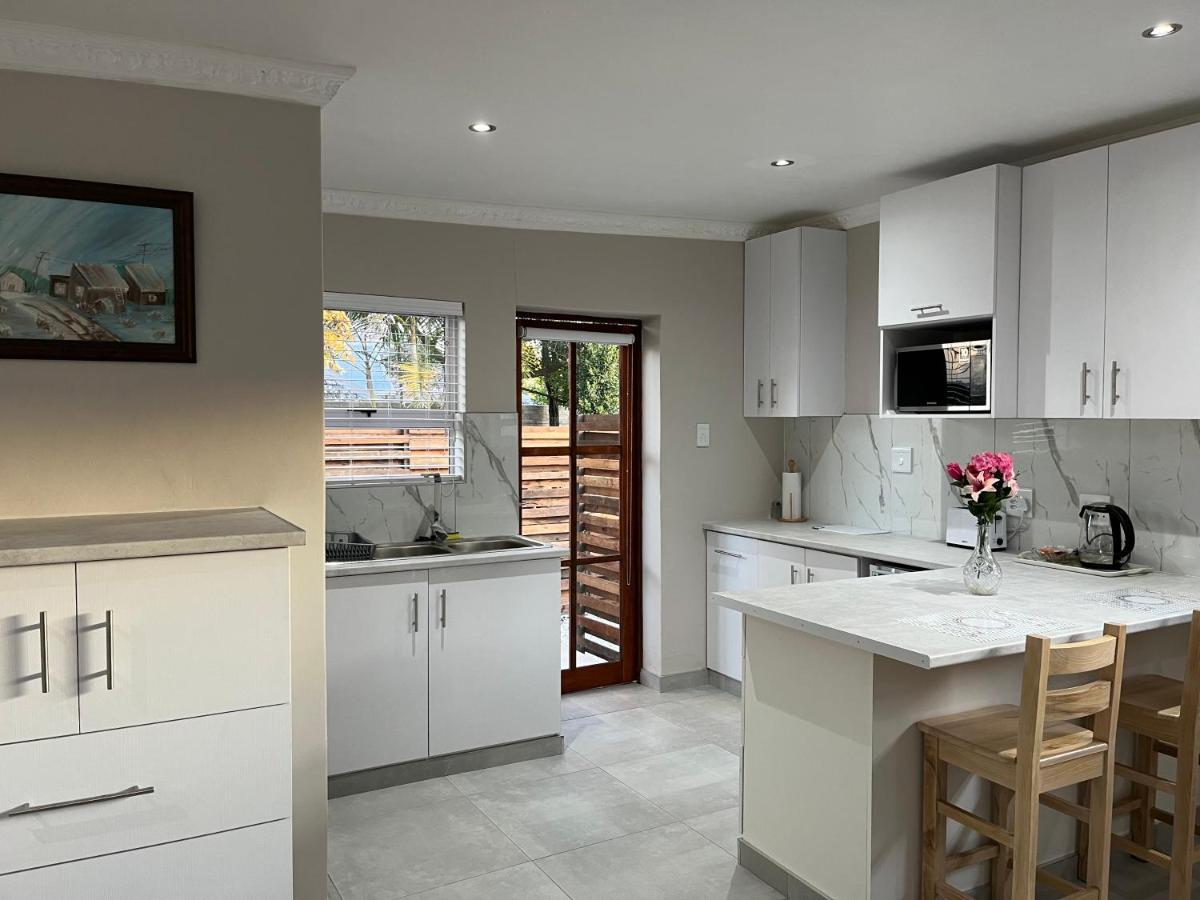 Luneburgh Cottages Източен Лондон Екстериор снимка